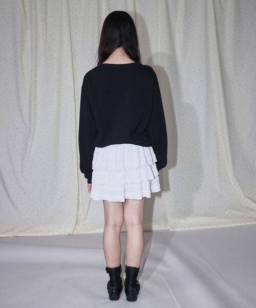 SEQUENZ（シークエンズ）の「※WEB限定 / スタースタッズ / ロゴ裏毛スウェット / sqnz star studs logo sweat（スウェット・メンズ・その他1/グレー/ブラック・SMALL/LARGE/MEDIUM）」の5枚目の写真