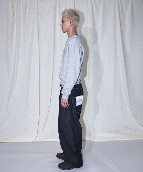 SEQUENZ（シークエンズ）の「※WEB限定 / スタースタッズ / ロゴ裏毛スウェット / sqnz star studs logo sweat（スウェット・メンズ・その他1/グレー/ブラック・SMALL/LARGE/MEDIUM）」の17枚目の写真