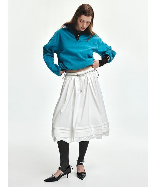 LILY BROWN(リリーブラウン)の「ハーフジップロゴ刺繍フリーストップス(Tシャツ/カットソー・レディース・アイボリー/ターコイズブルー/グレー・F)」の5枚目の写真