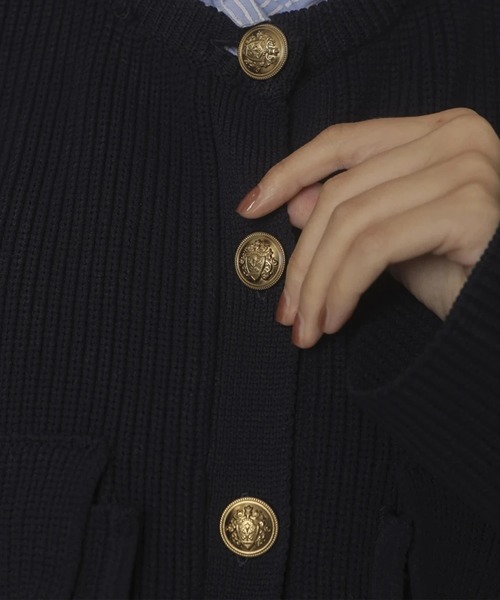 CADUNE（カデュネ）の「シャツ付き金釦カーデ（ニット/セーター）」 - WEAR