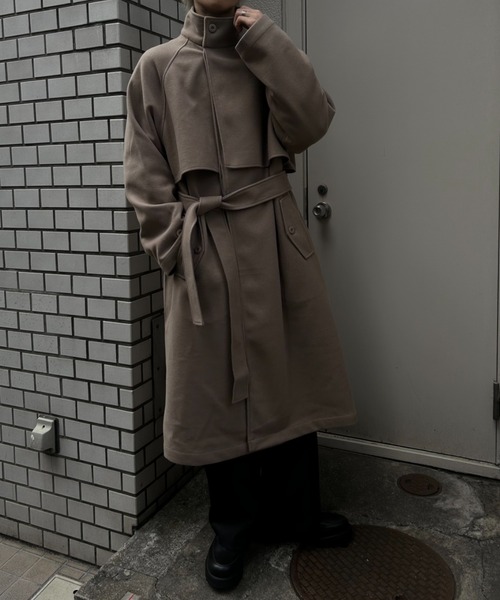 CREARE -LINO-(クレアーレリノ)の「フェイクウールスタンドカラー ルーズ トレンチコート(トレンチコート・メンズ・ブラック/グレー系その他/モカ・M/L)」の3枚目の写真
