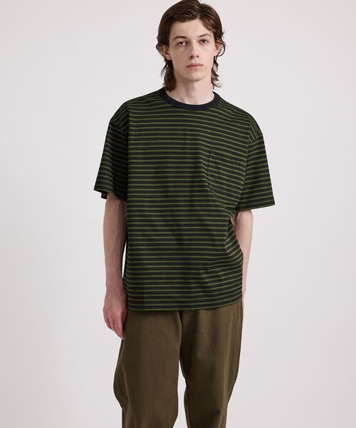 Saturdays NYC(サタデーズ ニューヨークシティ )の「Striped Ringer Relaxed SS Tee(Tシャツ/カットソー・メンズ・ワイン/ブラック・S/L/XL/M)」の2枚目の写真
