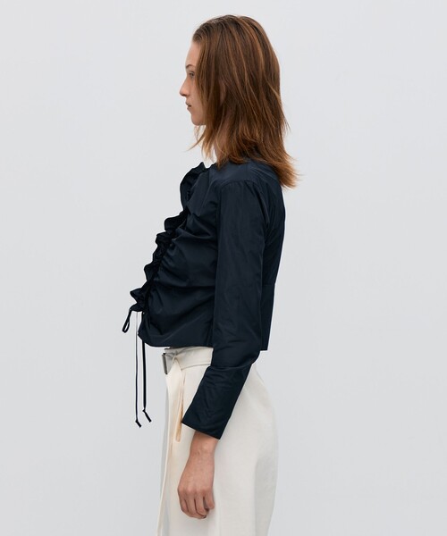 BACCA（バッカ）の「ポリエステルタフタ ギャザードブラウス（シャツ/ブラウス・レディース・ピンク/ネイビー・36/38）」の13枚目の写真