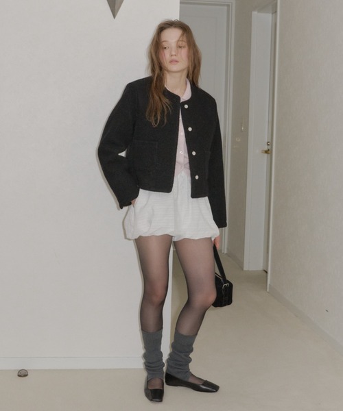 GIUNON(ジウノン)の「collarless short jacket coat / カラーレスショートジャケットコート(ノーカラーコート・レディース・アイボリー/ブラック・FREE)」の22枚目の写真