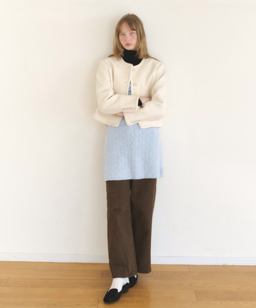 GIUNON(ジウノン)の「collarless short jacket coat / カラーレスショートジャケットコート(ノーカラーコート・レディース・アイボリー/ブラック・FREE)」の12枚目の写真