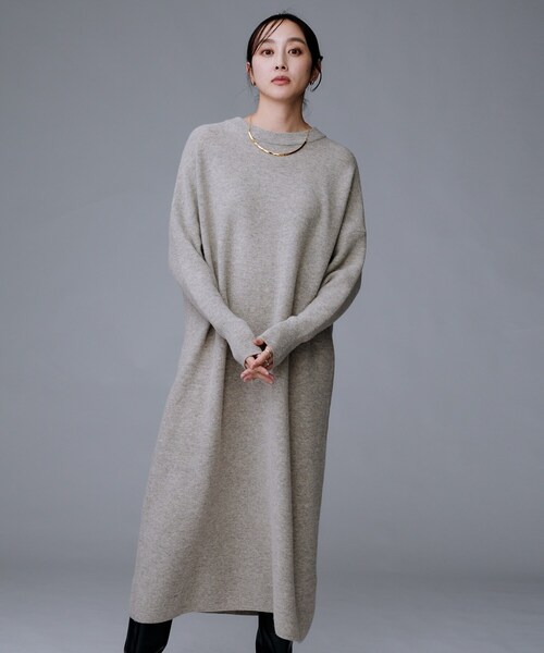 UNTITLED（アンタイトル）の「【ロング丈/ゆったりシルエット】テントライン ニットワンピース（ワンピース・レディース・ライトグレー/ブラック/ブラウン系その他・00/02/04/44/48）」の10枚目の写真