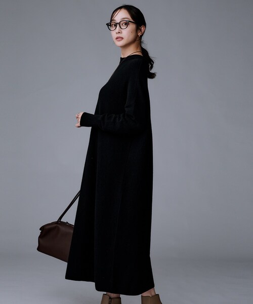 UNTITLED（アンタイトル）の「【ロング丈/ゆったりシルエット】テントライン ニットワンピース（ワンピース・レディース・ライトグレー/ブラック/ブラウン系その他・00/02/04/44/48）」の15枚目の写真