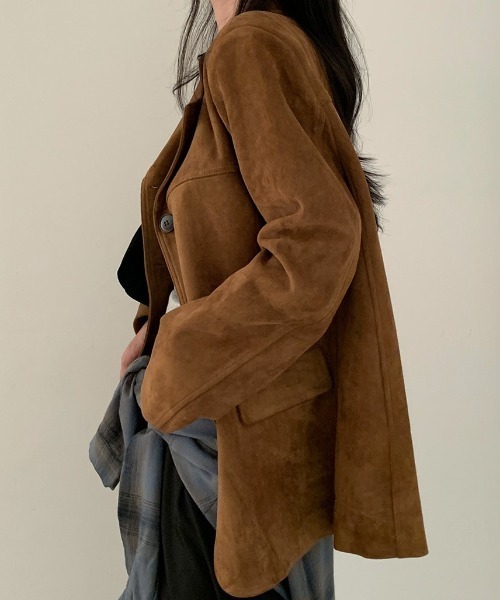 emi+(エミプラス)の「スエードテーラードジャケット(テーラードジャケット・レディース・ベージュ/ブラウン・FREE)」の16枚目の写真