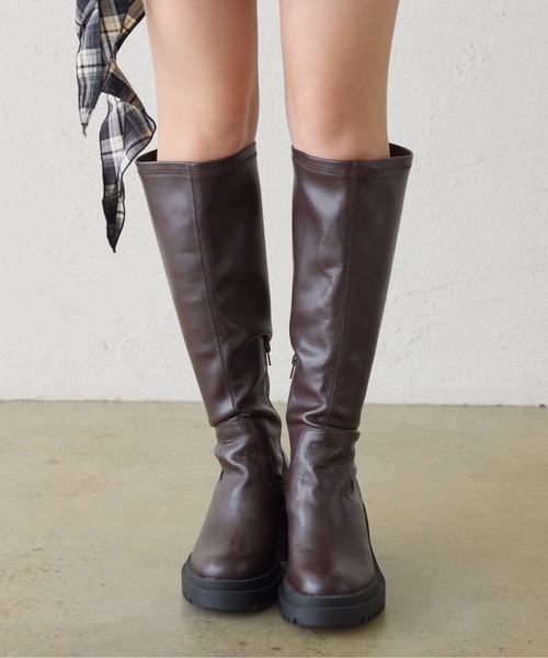 one after another NICE CLAUP(ワンアフターアナザーナイスクラップ)の「タンクソールロングブーツ(ブーツ・レディース・ブラック/ブラウン・S/M/L)」の2枚目の写真