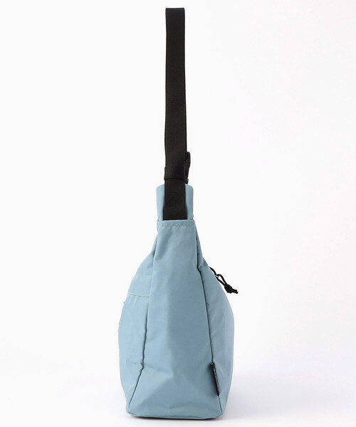 FREAK'S STORE(フリークスストア)の「限定展開 Columbia/コロンビア Great Smoky Garden Crescent Shoulder/グレートスモーキーガーデン クレセント ショルダー(ショルダーバッグ・レディース・ブルー/ブラック/ベージュ・フリ-)」の4枚目の写真