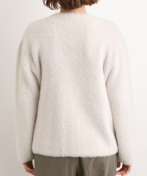 grove（グローブ）の「【石川梨華さん着用】軽やかフェザーで魅せる、クラシカルな主役カーディガン（カーディガン/ボレロ・レディース・アイボリー系4/ナチュラル/ベージュ/チャコール・02/03/01/04/05）」の17枚目の写真