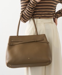 tov（トーヴ）の「【TOV】26SS新作 MIMI TOTE M（トートバッグ）」