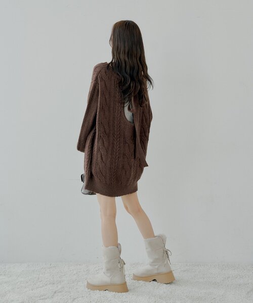 Chico（チコ）の「バックオープンケーブルルーズワンピース（ワンピース・レディース・ピンク/グレー/アイボリー/ブラウン・FREE）」の5枚目の写真