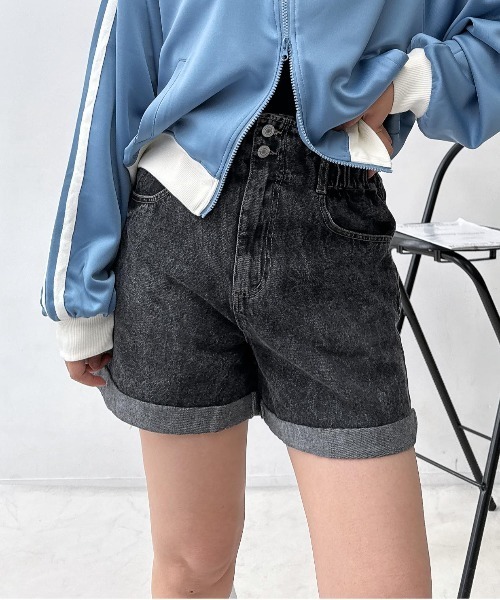 AS KNOW AS plus（アズノゥアズプラス）の「♪ロールアップハイウエストショートパンツ（その他パンツ・レディース・ブラック系/ブラック系その他/ブラウン系/ブラウン系その他/ブラウン系その他2/ホワイト系その他2/その他3/サックスブルー系3/ブラック系その他2/ブルー系3/ブラック系3・FREE）」の18枚目の写真