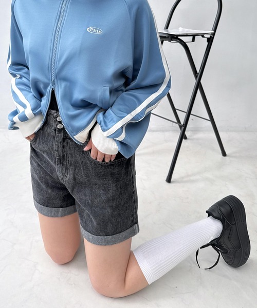 AS KNOW AS plus（アズノゥアズプラス）の「♪ロールアップハイウエストショートパンツ（その他パンツ・レディース・ブラック系/ブラック系その他/ブラウン系/ブラウン系その他/ブラウン系その他2/ホワイト系その他2/その他3/サックスブルー系3/ブラック系その他2/ブルー系3/ブラック系3・FREE）」の19枚目の写真