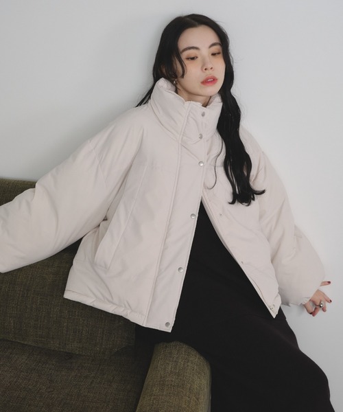 Shelly island（シェリーアイランド）の「ファイバーダウンショートブルゾン（ダウンジャケット/コート・レディース・ブラウン/ホワイト/ブラック・FREE）」の5枚目の写真