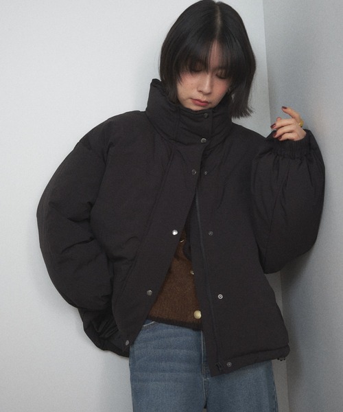 Shelly island（シェリーアイランド）の「ファイバーダウンショートブルゾン（ダウンジャケット/コート・レディース・ブラウン/ホワイト/ブラック・FREE）」の12枚目の写真