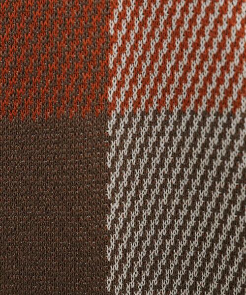 TAKEO KIKUCHI（タケオキクチ）の「【Made in JAPAN】ビッグチェック＆スライドパズル柄 ニット（ニット/セーター・メンズ・ライトグレー系3/ネイビー系1/ブラウン系2/ブラウン系その他4/ネイビー系3・02/03/04）」の17枚目の写真