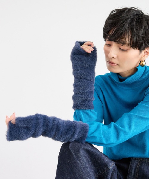 BARNYARDSTORM（バンヤードストーム）の「BARNYARDSTORM / シャギーアームウォーマー（手袋・レディース・ネイビー/グレー・FREE）」の9枚目の写真