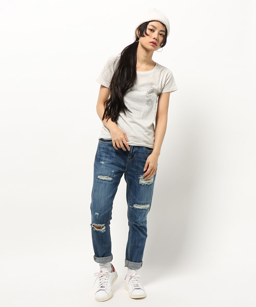 CRYSTAL BALL（クリスタルボール）の「Tattoo Print TS W（Tシャツ/カットソー・レディース・グレー/ブルー/オフホワイト・MEDIUM/SMALL）」の11枚目の写真