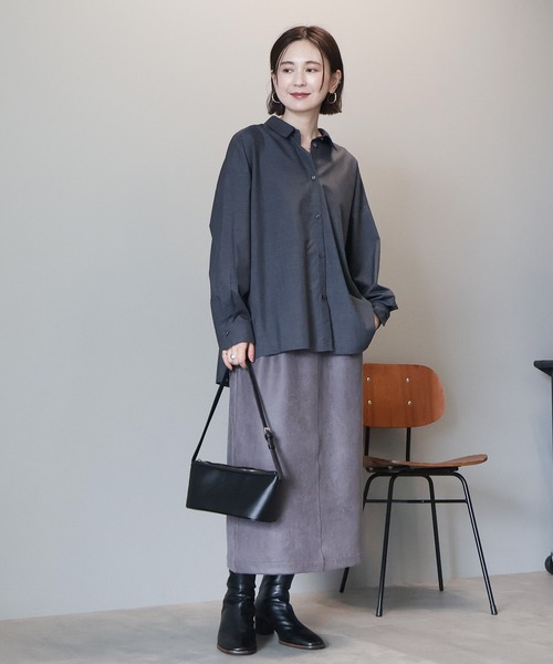 AMERICAN HOLIC(アメリカンホリック)の「イージーケアコクーンバックタックシャツ(シャツ/ブラウス・レディース・オフホワイト/ネイビー/チェック・L/M)」の4枚目の写真