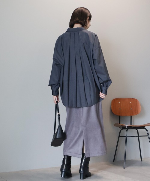 AMERICAN HOLIC(アメリカンホリック)の「イージーケアコクーンバックタックシャツ(シャツ/ブラウス・レディース・オフホワイト/ネイビー/チェック・L/M)」の6枚目の写真