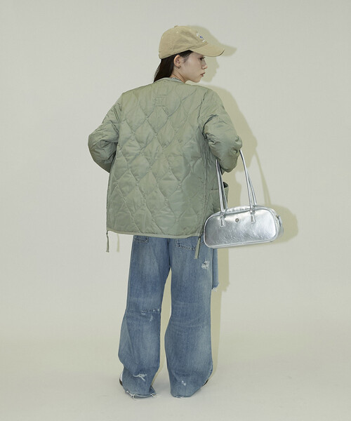 PUBLUX（パブリュクス）の「TAION/タイオン MILITARY W-ZIP V NECK DOWN JK　限定展開/ミリタリー ダブルジップ Vネック ダウン ジャケット（ダウンジャケット/コート・レディース・オリーブ/ブラック・LARGE/MEDIUM/X-LARGE）」の11枚目の写真