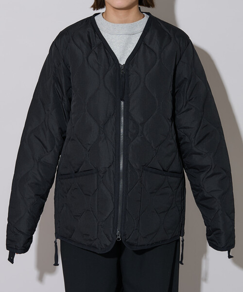 PUBLUX（パブリュクス）の「TAION/タイオン MILITARY W-ZIP V NECK DOWN JK　限定展開/ミリタリー ダブルジップ Vネック ダウン ジャケット（ダウンジャケット/コート・レディース・オリーブ/ブラック・LARGE/MEDIUM/X-LARGE）」の15枚目の写真