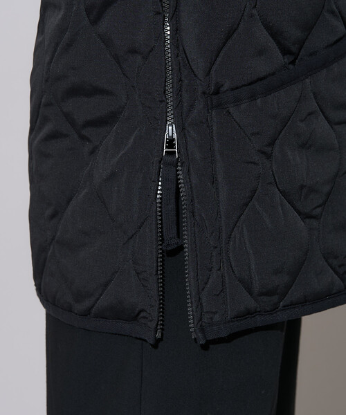 PUBLUX（パブリュクス）の「TAION/タイオン MILITARY W-ZIP V NECK DOWN JK　限定展開/ミリタリー ダブルジップ Vネック ダウン ジャケット（ダウンジャケット/コート・レディース・オリーブ/ブラック・LARGE/MEDIUM/X-LARGE）」の8枚目の写真