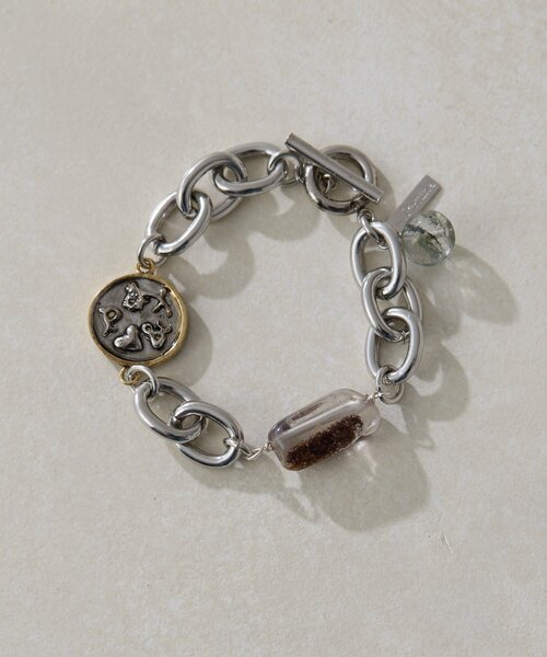 ear PAPILLONNER（イアパピヨネ）の「【beq Pettina(ベック ペティーナ)】モチーフMIXチェーンブレスレット（ブレスレット・レディース・シルバー・FREE）」の2枚目の写真