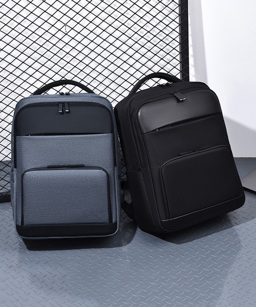MAGASIN DE MODE TOOLS(マガジンデモードトゥールズ)の「【MAGASIN DE MODE TOOLS】ビジネスバックパック 撥水/PC・タブレット収納/充電ポート付き/A4収納 KNF147(バックパック/リュック・メンズ・ブラック/グレー・FREE)」の4枚目の写真