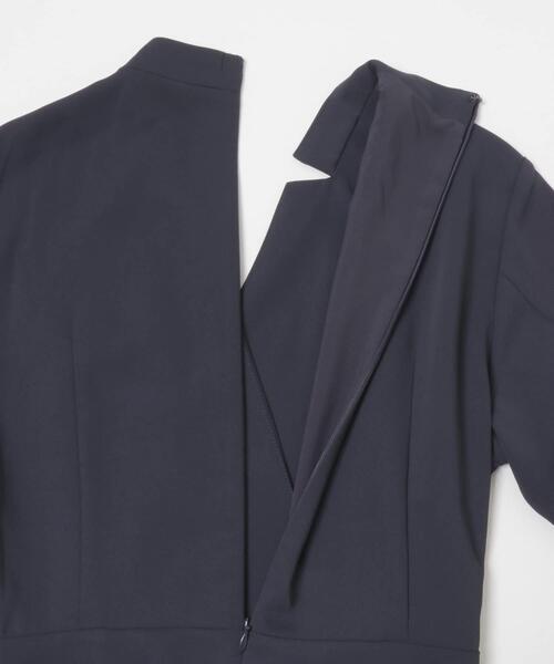 URBAN RESEARCH ROSSO WOMEN(アーバンリサーチ ロッソ)の「ベルトデザインカシュクールワンピース(ワンピース・レディース・ロイヤルブルー/ライトベージュ・FREE)」の21枚目の写真
