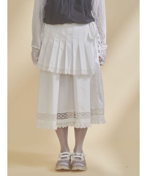merry jenny(メリージェニー)の「pleats apron layered skirt(スカート・レディース・オフホワイト/ベージュ・FREE)」の7枚目の写真
