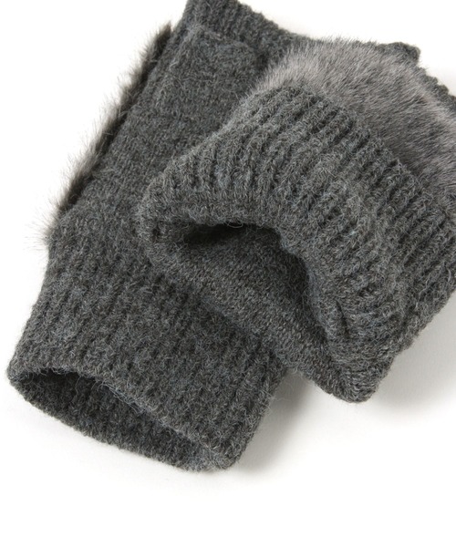 GLOBAL WORK（グローバルワーク）の「ファーニットアームウォーマー/606873（手袋・レディース・ライトグレー/ダークブラウン/チャコールグレー・FREE）」の7枚目の写真