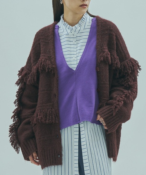 ROSE BUD(ローズバッド)の「(GENE HEAVENS)FRINGE KNIT CARDIGAN(カーディガン/ボレロ・レディース・グリーン/ブラウン・ONE SIZE)」の2枚目の写真