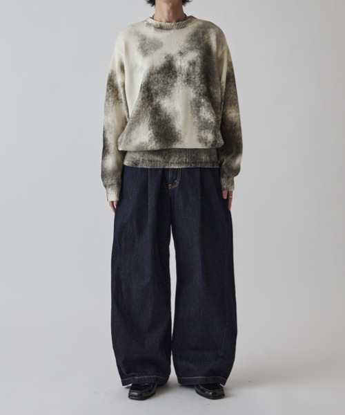 Lui's（ルイス）の「スプレープリントクルーネックニット（ニット/セーター・メンズ・オフホワイト/ブルー/ライトグレー/ライム・S/M）」の9枚目の写真