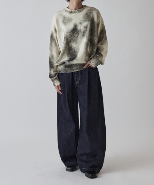 Lui's（ルイス）の「スプレープリントクルーネックニット（ニット/セーター・メンズ・オフホワイト/ブルー/ライトグレー/ライム・S/M）」の10枚目の写真