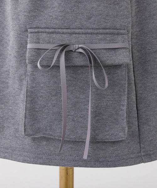 one after another NICE CLAUP（ワンアフターアナザーナイスクラップ）の「セットアップ対応可/リボンカットミニスカート（スカート・レディース・サックスブルー/チャコールグレー/アイボリー系/ピンク系・FREE）」の6枚目の写真