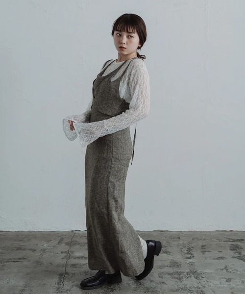 merrylatte(メリーラテ)の「tweed halter cami one-piece(ワンピース・レディース・ブラウン・FREE)」の8枚目の写真