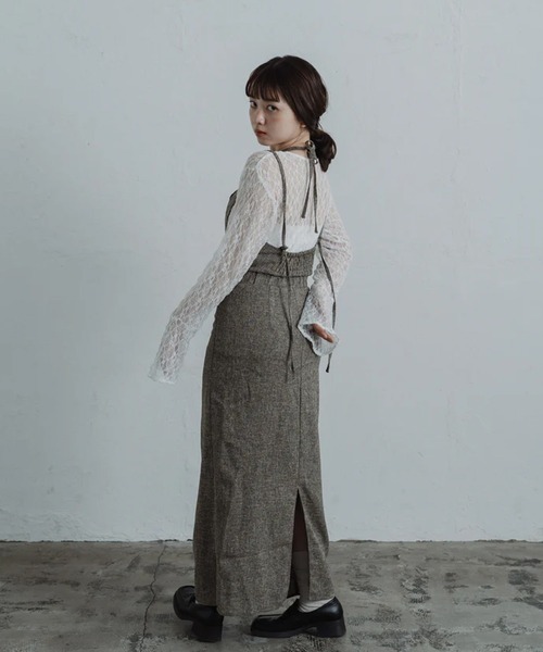 merrylatte(メリーラテ)の「tweed halter cami one-piece(ワンピース・レディース・ブラウン・FREE)」の7枚目の写真