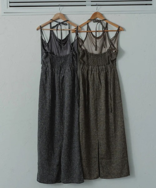 merrylatte(メリーラテ)の「tweed halter cami one-piece(ワンピース・レディース・ブラウン・FREE)」の2枚目の写真