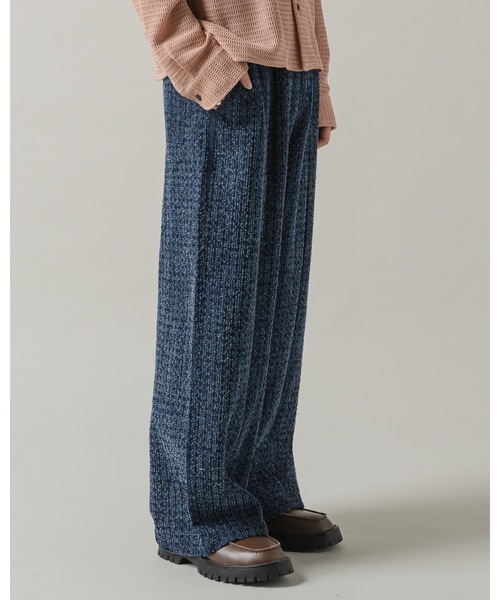 CASPER JOHN(キャスパージョン)の「Needle punch tuck eazy pants/ニードルパンチタックイージーパンツ(その他パンツ・メンズ・インディゴブルー/ブラック/アイボリー・MEDIUM/SMALL/X-SMALL/LARGE)」の19枚目の写真