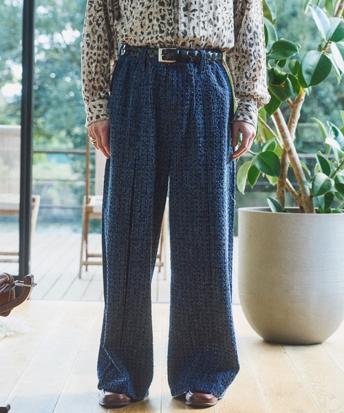 CASPER JOHN(キャスパージョン)の「Needle punch tuck eazy pants/ニードルパンチタックイージーパンツ(その他パンツ・メンズ・インディゴブルー/ブラック/アイボリー・MEDIUM/SMALL/X-SMALL/LARGE)」の4枚目の写真