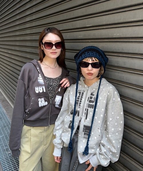 JEANASIS（ジーナシス）の「【25quee】スタッズプリントフーディ/636182（パーカー・レディース・レッド/チャコールグレー/グレー系その他/ブルー系その他・FREE）」の20枚目の写真