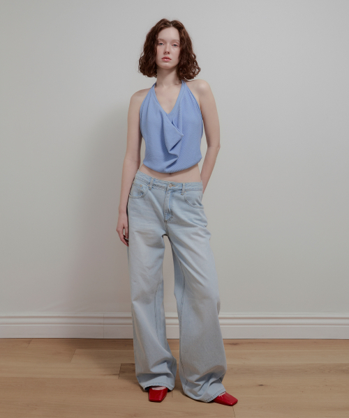 AOPT(アオプト)の「WHISKERS FADED DENIM PANTS - SKY BLUE(デニムパンツ・レディース・その他・SMALL/MEDIUM)」の6枚目の写真