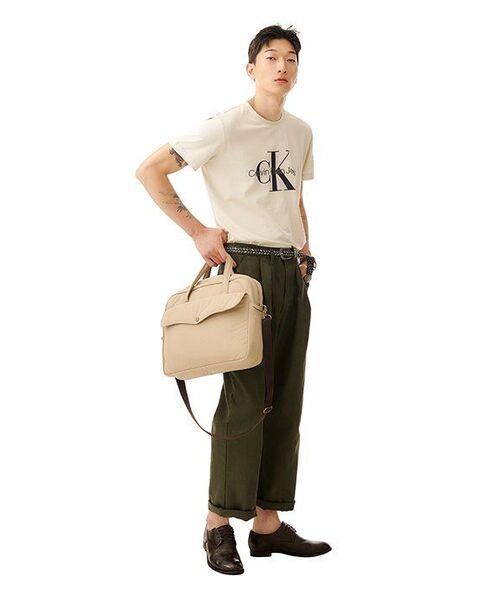 DECET(デケト)の「Dawn 2Pleats Wide Pants DCPT007Khaki(デニムパンツ・レディース・その他・34/32/30/26/28)」の13枚目の写真