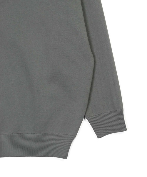 The DUFFER of ST.GEORGE（ザダファーオブセントジョージ）の「WASHABLE HENLEY NECK KNIT：自宅で洗える ウォッシャブル ヘンリーネックニット（ニット/セーター・メンズ・ライトグレー/アッシュグレー/ブラック・MEDIUM/LARGE/X-LARGE）」の10枚目の写真