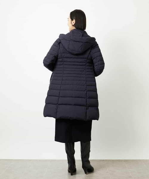 MICHEL KLEIN（ミッシェル・クラン）の「［オケージョン/セレモニー］スリーブコンシャスワンピース（ワンピース・レディース・ネイビー/ブラック・38）」の20枚目の写真