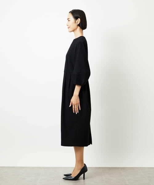 MICHEL KLEIN（ミッシェル・クラン）の「［オケージョン/セレモニー］スリーブコンシャスワンピース（ワンピース・レディース・ネイビー/ブラック・38）」の13枚目の写真