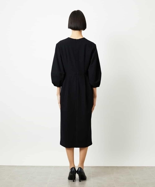 MICHEL KLEIN（ミッシェル・クラン）の「［オケージョン/セレモニー］スリーブコンシャスワンピース（ワンピース・レディース・ネイビー/ブラック・38）」の12枚目の写真